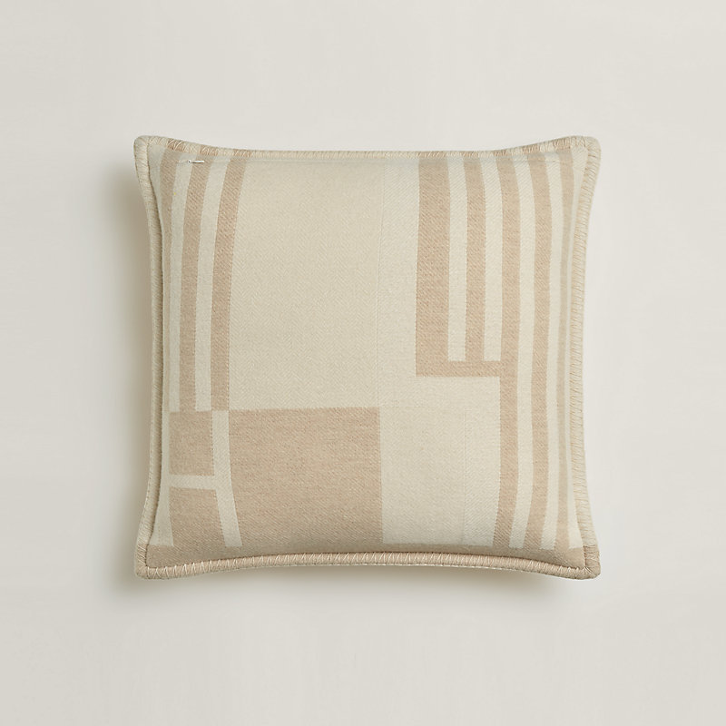 【極美品】 HERMES クッション H Casaque pillow ① HERMES】エルメス クッション インテリアその他 – NISHIKINO